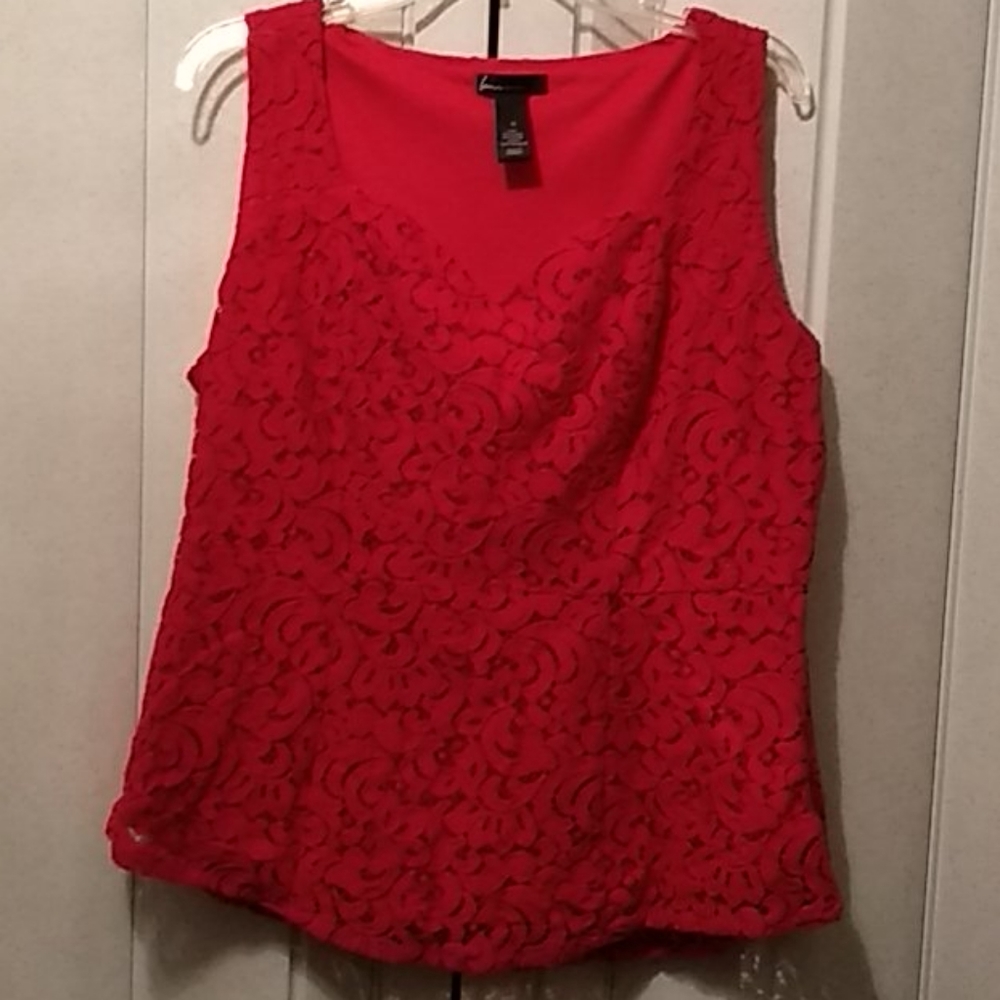 Sleeveless blouse